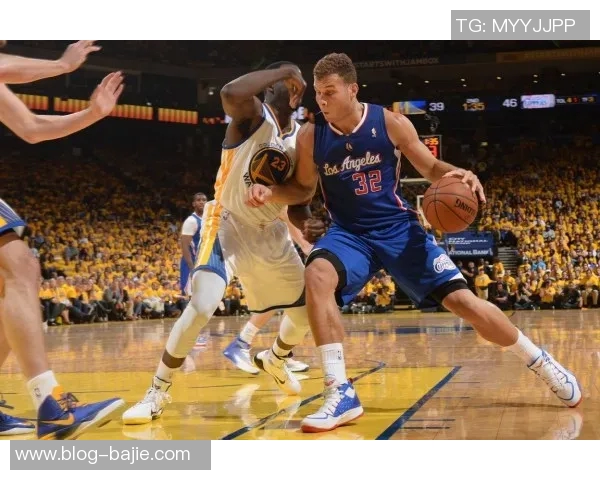 库里谈赛季初挑战称客场赛程密集让球队疲惫不堪